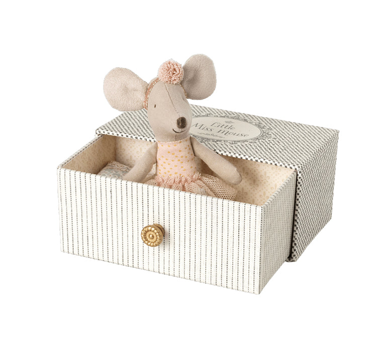 Maileg Dance Mouse in Daybed, Little Sister