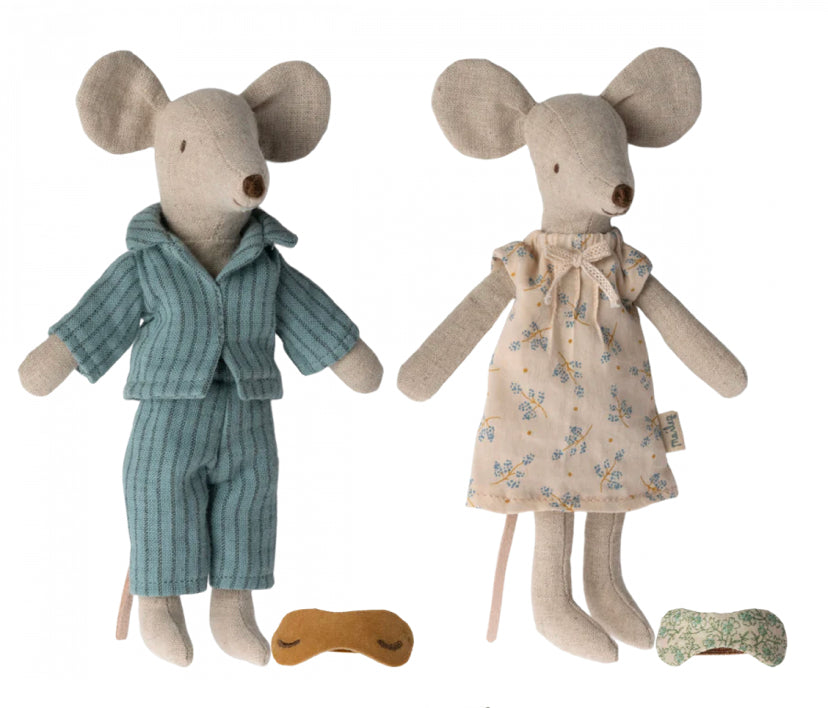 Maileg Mum and Dad Mouse in Cigar Box
