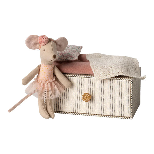 Maileg Dance Mouse in a Daybed Little Sister